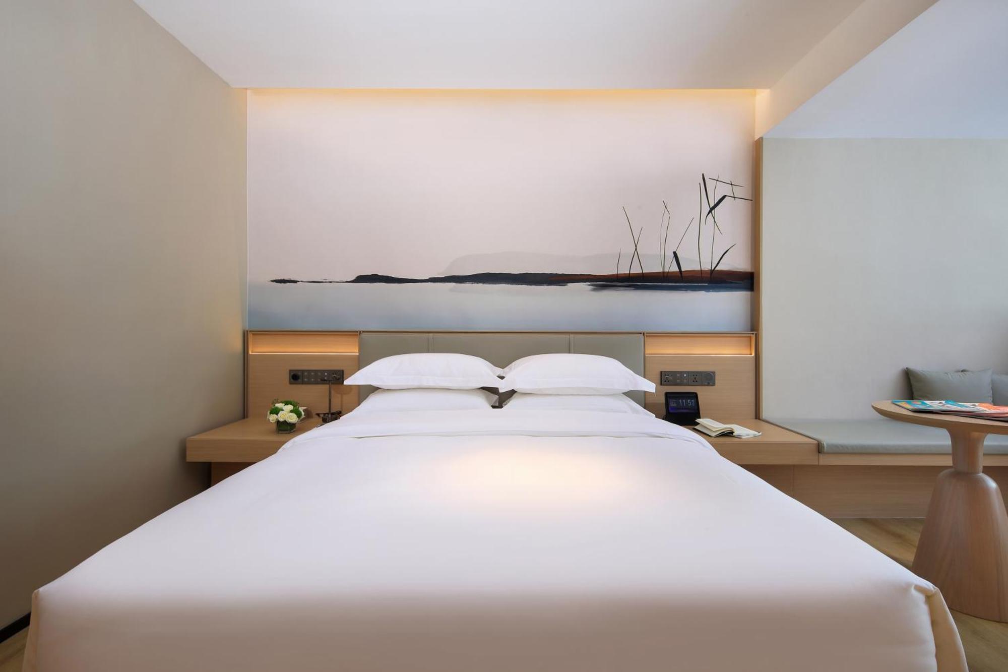 Lijiang Moon Hotel - Guilin East And West Lane Two Rivers And Four Lakes Scenic Area Bagian luar foto